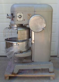 Hobart 80 Qt Mixer with Guard New Bowl Paddle Dough Hook Whip L800 2HP
