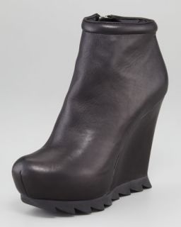 Boots Under $1,000   Fab Finds   Womens Clothing   