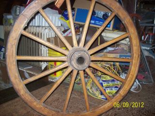 PAIR OF ANTIQUE WAGON WHEELS , EXCELLENT CONDITION , BARN KEPT, 42 INS