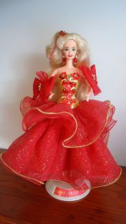  1993 Happy Holiday Barbie Doll