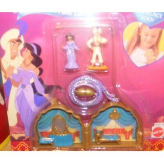 DISNEY ALADDIN ONCE UPON A LOCKET TOY Toys & Games