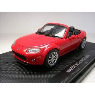 Mazda Roadster MX 5 (Miata) 2005 Red/Tan 1/43 Scale