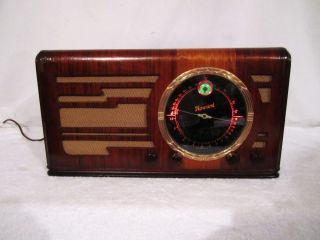 1938 Howard Radio Model H 1680 6 Tube Antique Electric Radio