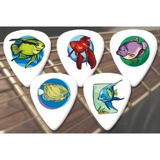 Fish Premium Guitar Picks x 5 Medium Musical Instruments