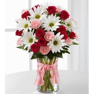 FTD Sweet Surprises Bouquet   Daisies and Roses   8 stems with vase