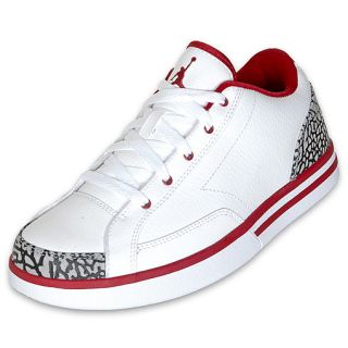 Jordan Mens PHLY Legend Lo Basketball Shoe White