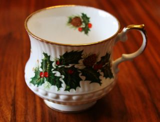Queens Fine Bone China Yuletide Footed Cup Rosina, Christmas Holy