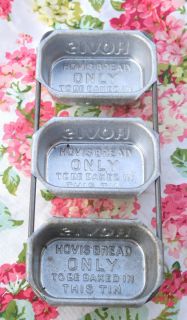 Vintage Look Hovis Bread Tins 3 Tin Rack Industrial Look Metal