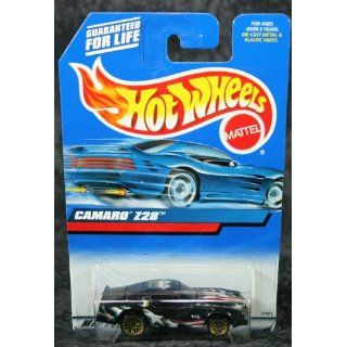   Hot Wheels 2000 Collector #124 Camaro Z28 1/64 Toys & Games