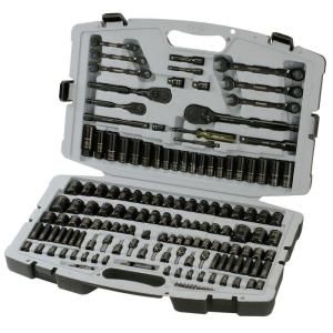 The Husky 149 Piece Black Chrome Socket Set consists of 6 SAE
