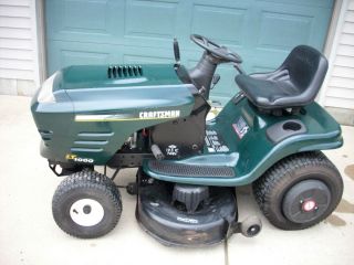  LT1000 19 5 HP 42 Hydrostatic Lawn Garden Tractor Mower