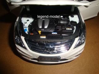 18 Hyundai azera Grandeur 2011 White Gray 1pc