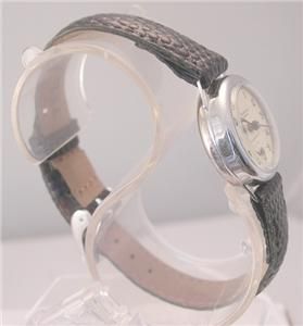 Ladies Vintage Hand Wind Jewelled Ingersoll Watch V83