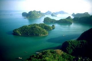 From the Nicobar islands , 300 almost virgin islands in the Andaman