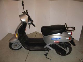 Lepton E Oxygen Italian Made Electric Moped Scooter