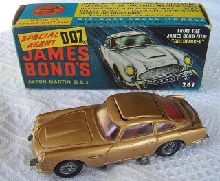 Corgi James Bond 007 Aston Martin No 261 in Box