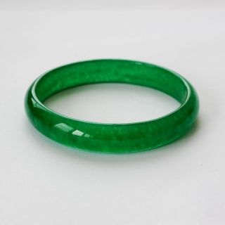 About 60 mm Green Jade Bracelet
