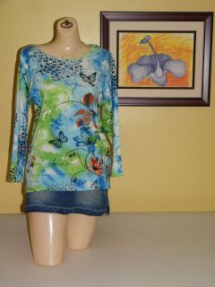 Jane Ashley Multi Color Floral Butterfly Scoop Neck 3 4 Sleeve T shirt