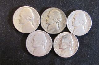 Lot of 5 Jefferson Nickels Including 1945 Silver War Nickel