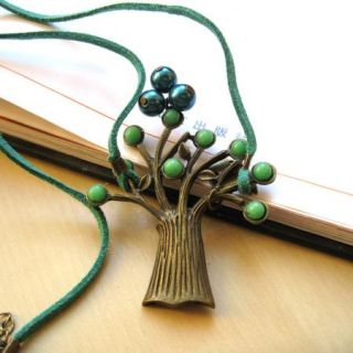  handmade jewelry green necklace pendant bronze tree trunk beads 1508