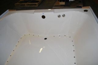 4860 DROP IN AIR JETTED BATH TUB   BONE BATHTUB / 32 AIR JETS