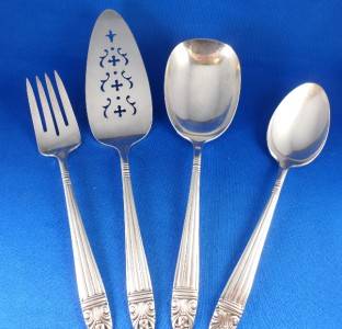 1944 Danish Queen Wallace Harmony House AA Silverplate 4 PC Serving Set EX Cond  