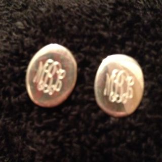 Initial Outfitters Sterling Silver 1 2 Oval Post Earrings Monogrammed MBL  