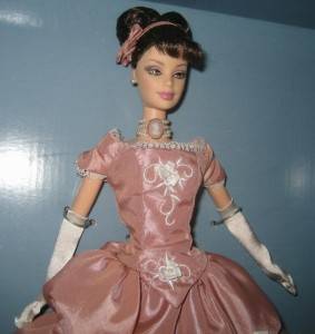 2000 Wedgwood Barbie England 1759  