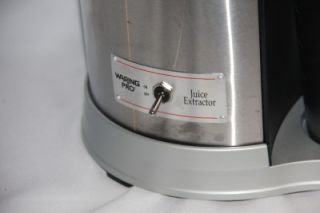 Waring Pro Juice Extractor Juicer Juicing Machine  