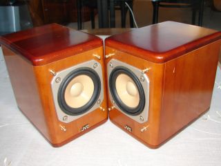 JVC SP UX7000 Cherry Wood Compact Bookshelf Speakers RARE