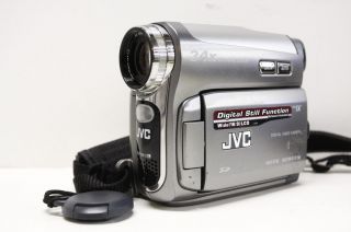 JVC GR D796U Mini DV Camcorder Video Camera 34x Zoom Digital for Part