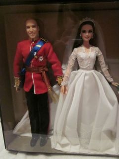 WILLIAM KATE ROYAL WEDDING GIFTSET BARBIE GOLD LABEL COLLECTION NEVER