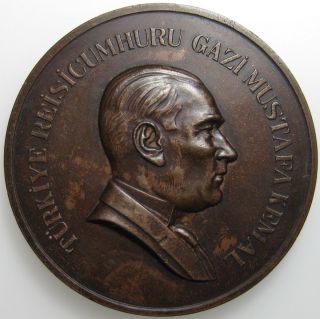 Turkey 1931 Mustafa Kemal Istanbul Second Balkan Congress Medal RRR