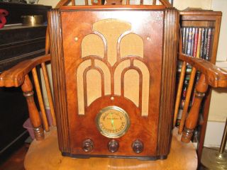 Atwater Kent Wood Radio