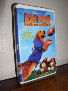 Air Bud Golden Receiver starring Kevin Zegers VHS 1998 Clam Shell