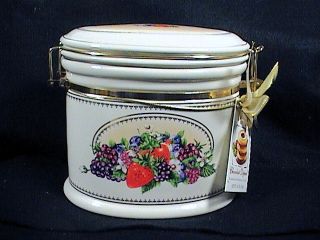 Knotts Berry Farm Ceramic Canister Biscotti Jar Cookie Jar Latched