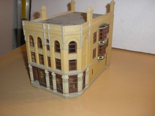 Large HO Building Vintage Downtown Three Story Brick Building Nicely