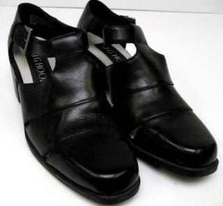 Hook Womens Black Leather Med Large Chunky Heels Shoes Size 8 1 2