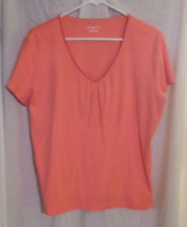 St Johns Bay Peach Short Sleeved Shirt V Neck Sz XL