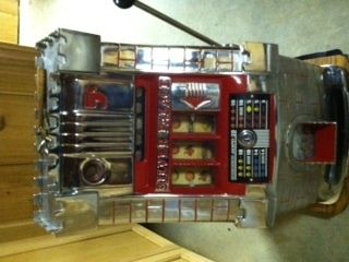 1960 Silver Palace 5 Cent Slot Machine Made by Mills