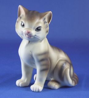 Tabby Cat Ceramic Figurine by Lipper and Mann Creations Japan