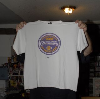 LOS ANGELES LAKERS 2000 WESTERN CONFERENCE CHAMPS TEAM T SHIRT KOBE