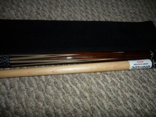 Lucasi LER LE R pool cue and case 19oz Rosewood uni lok radial joint