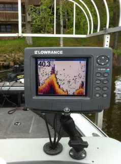 Lowrance LCX 26C HD Fishfinder with GPS