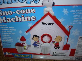 The Original Snoopy Sno Cone Machine Snow Cone Ice Maker New