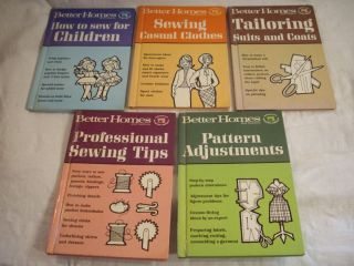 1966 Better Homes Gardens Creative Sewing Book Set 5 Volumes