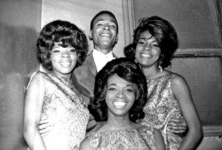 Marvin Gaye Martha Reeves and The Vandellas 10 x 8 Promo Photograph