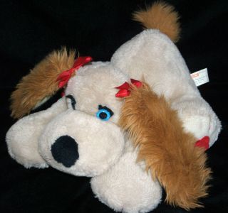 1982 Antics Matthew Fox 10 Daphne Dog Plush Stuffed Fleagle Beagle