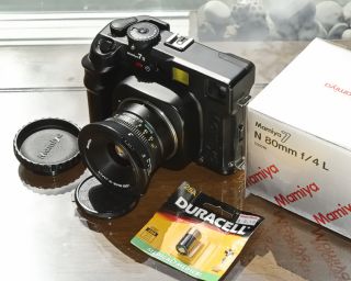 Mamiya 7II Medium Format SLR Film Camera with 80mm Lens