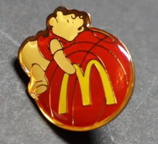 McDonalds Pin Winne The Pooh Playing Basketball Look